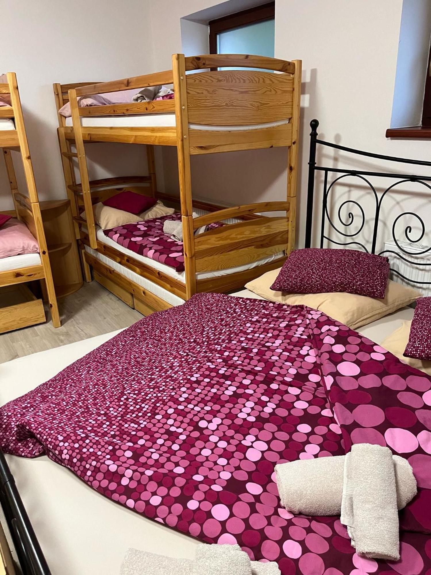 Hotel Zlechov Plumlov Habitación foto